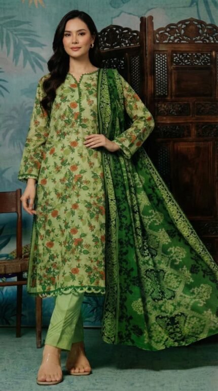 3 Piece Unstitched Printed Khaddar Suit