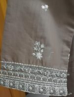 Khaddar Embroidery 3-Piece Stitched Suit - Image 3